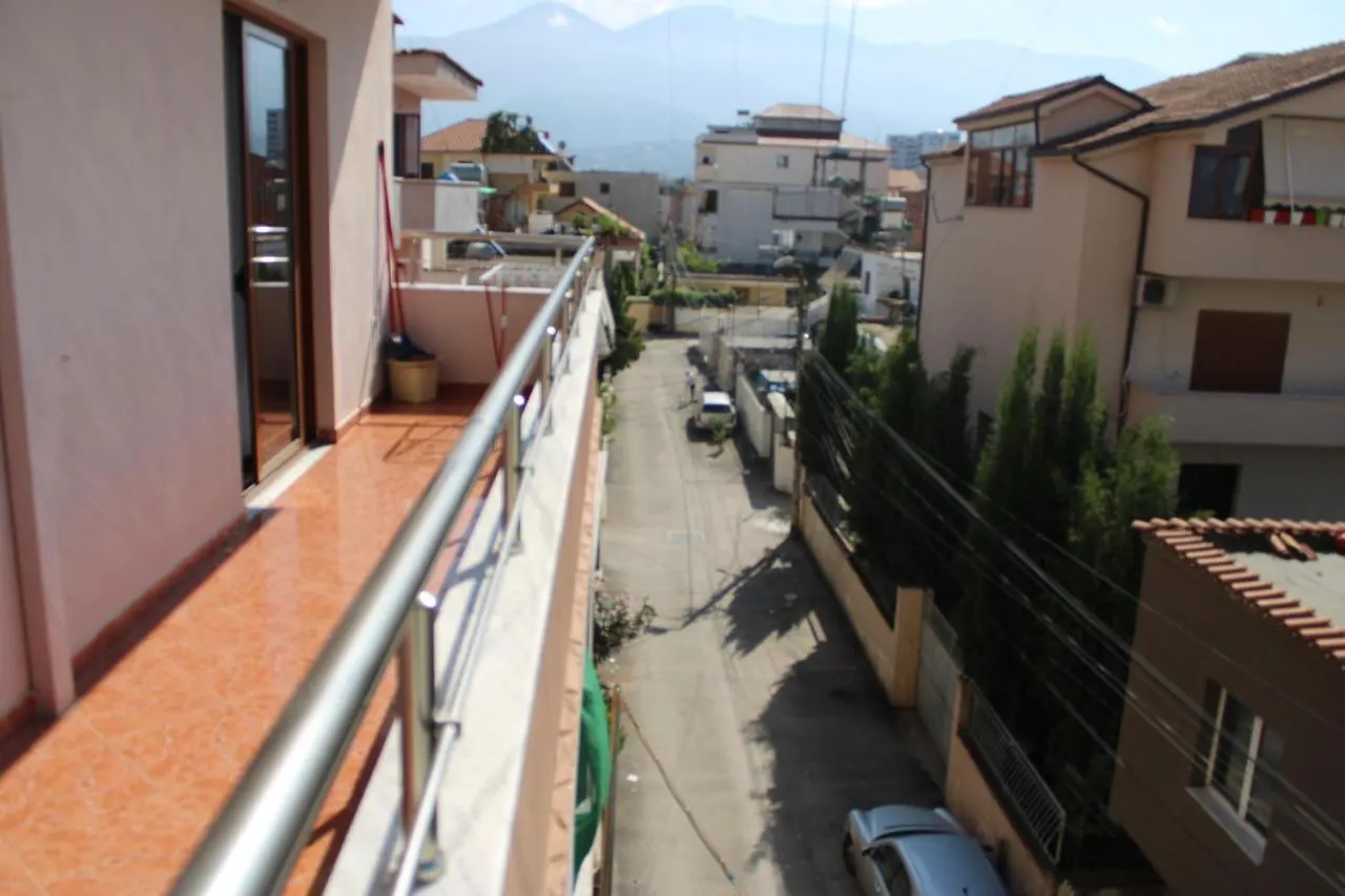 Apartment Deni Family Apartament Tirana