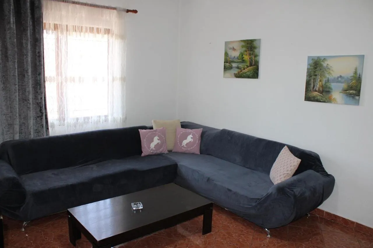 Apartment Deni Family Apartament Tirana